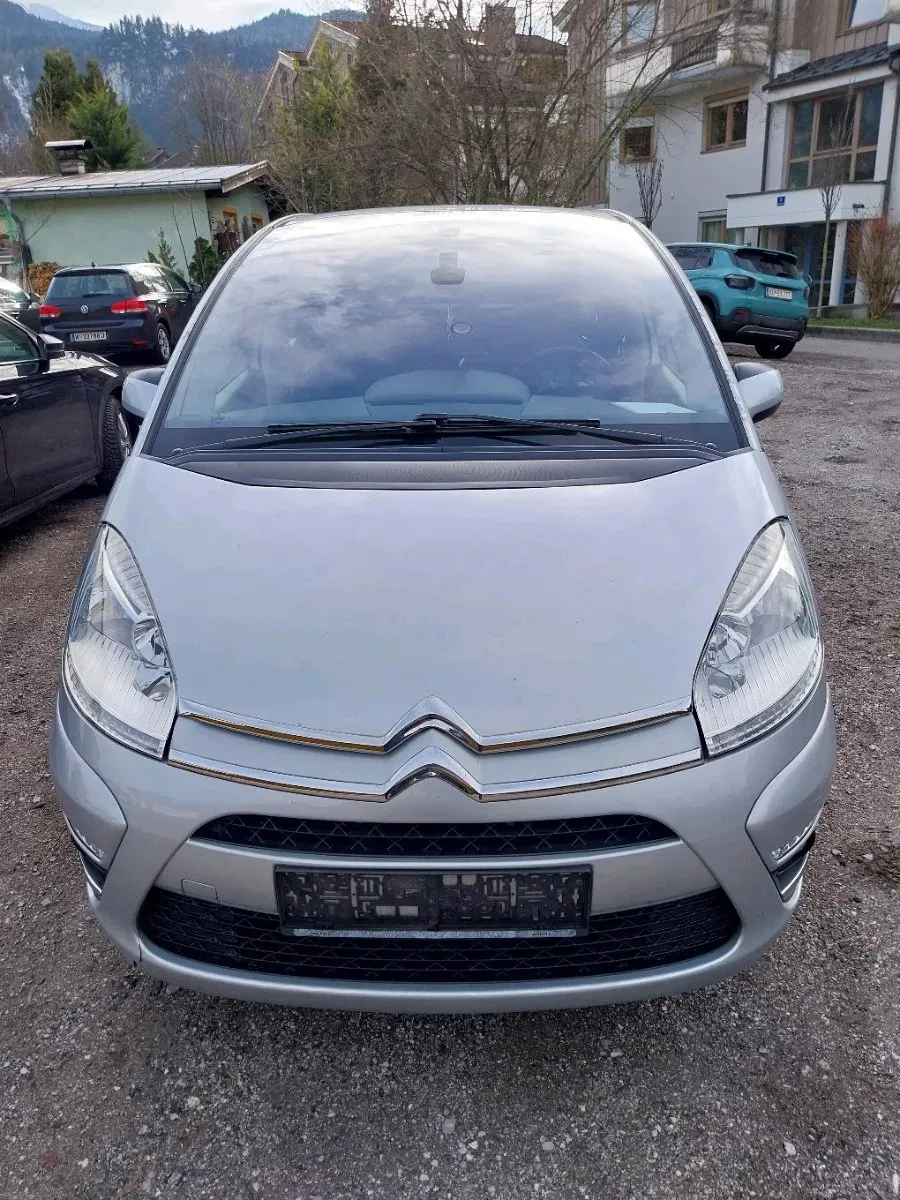 Citroen C4 Picasso 2013 photo 2