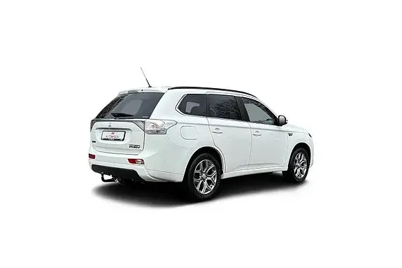 Mitsubishi Outlander 2014 photo 4