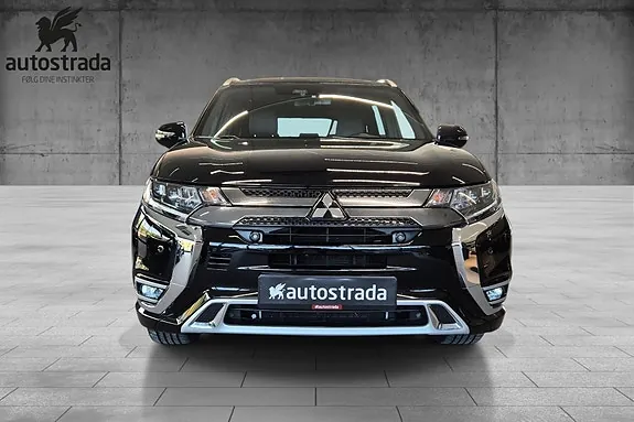 Mitsubishi Outlander 2020 photo 2