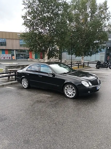 Mercedes-Benz E280 2007 photo 2