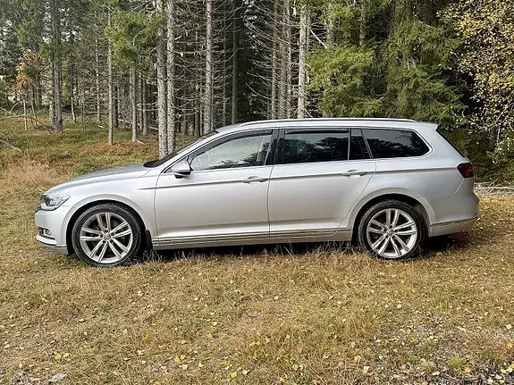 Volkswagen Passat 2016 photo 2