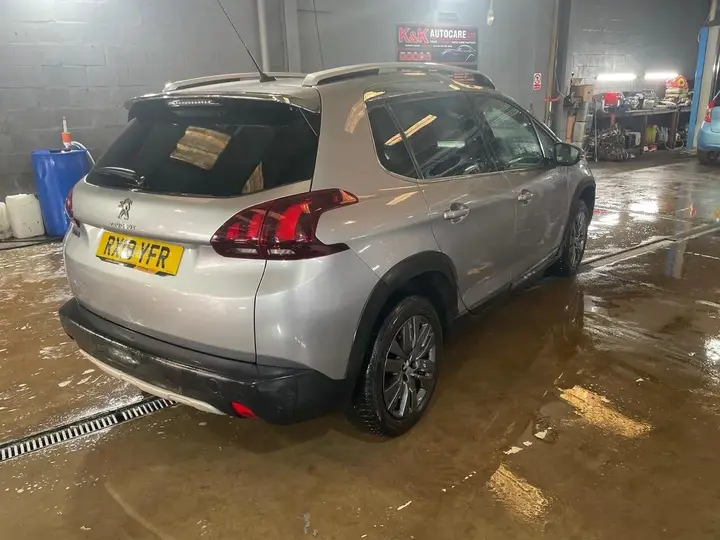 Peugeot 2008 2018 photo 5