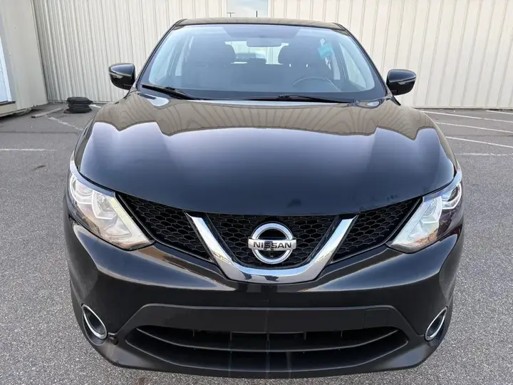 Nissan Qashqai 2017 photo 2