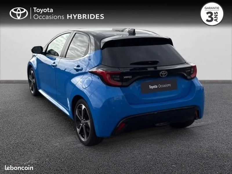 Toyota Yaris 2024 photo 2