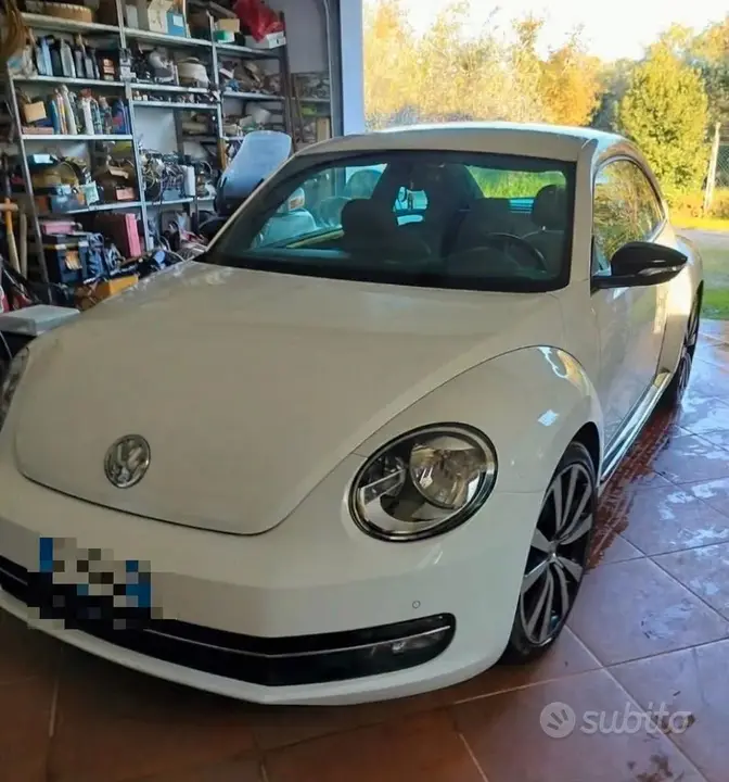 Volkswagen Maggiolino 2012 photo 3