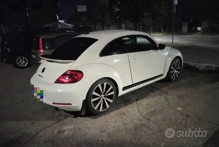 Volkswagen Maggiolino 2012 photo 5