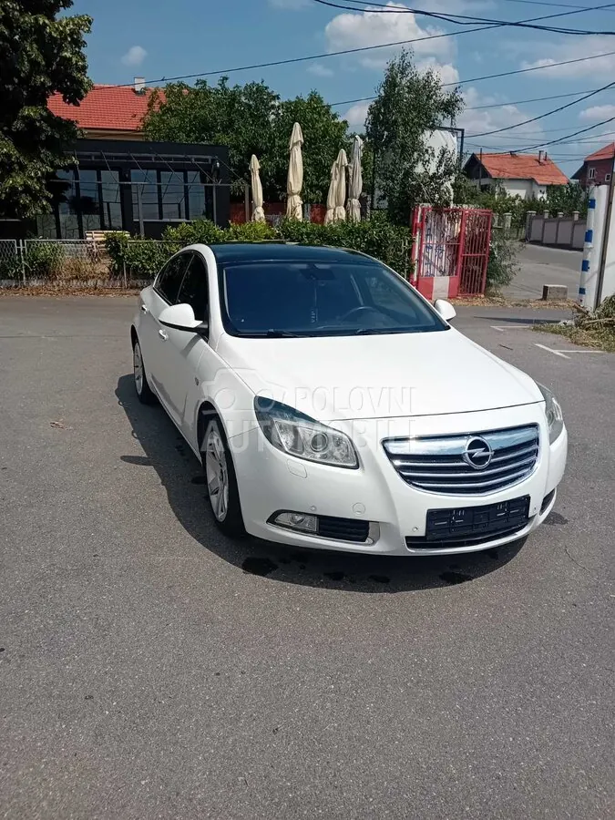 Opel Insignia