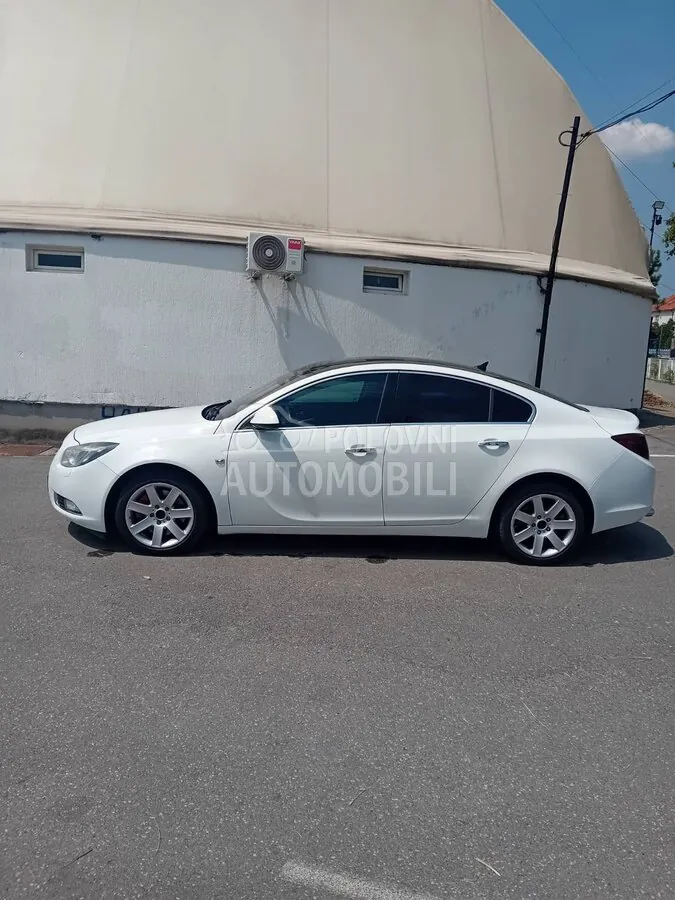 Opel Insignia 2010 photo 5