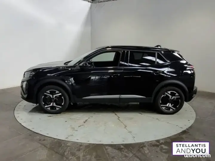 Peugeot 2008 2025 photo 2