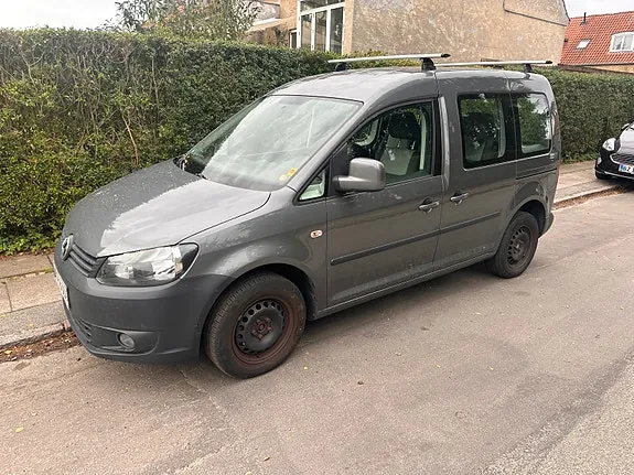 Volkswagen Caddy 2012 photo 2
