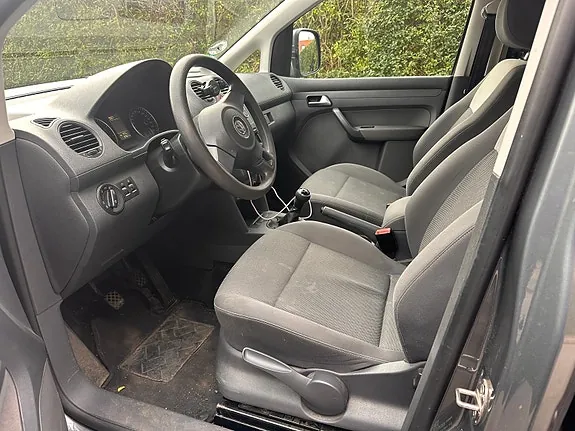 Volkswagen Caddy 2012 photo 3