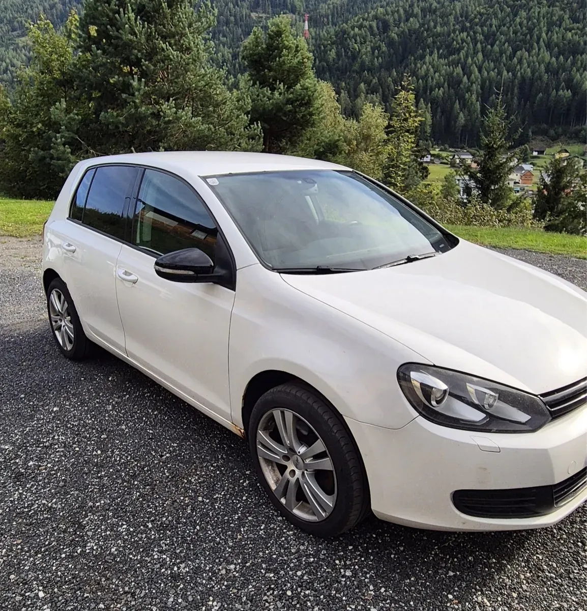 Volkswagen Golf 2010 photo 3