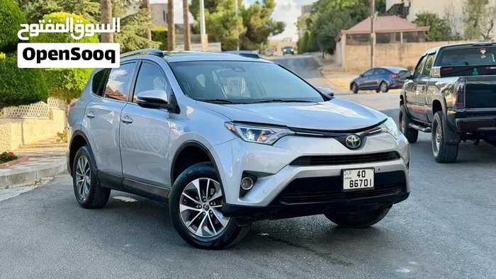 Toyota Rav 4 2017 photo 2