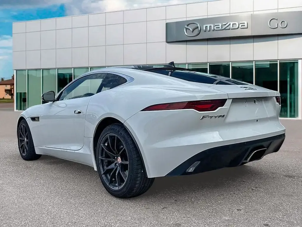 Jaguar F-Type 2021 photo 4