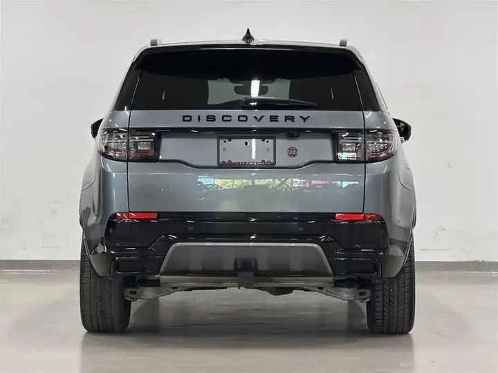 Land Rover Discovery Sport 2025 photo 5