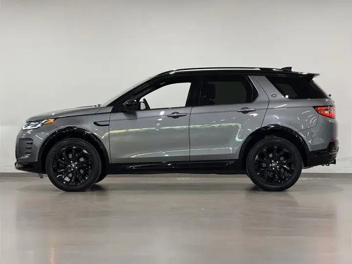Land Rover Discovery Sport 2025 photo 4