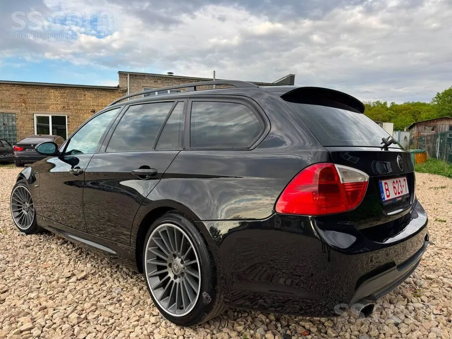 BMW 320 2007 photo 2