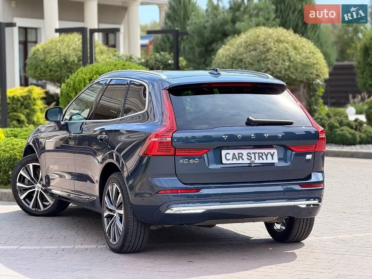 Volvo Xc60 2022 photo 3