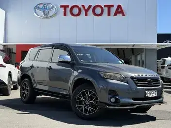 Toyota Vanguard 2009 photo 2