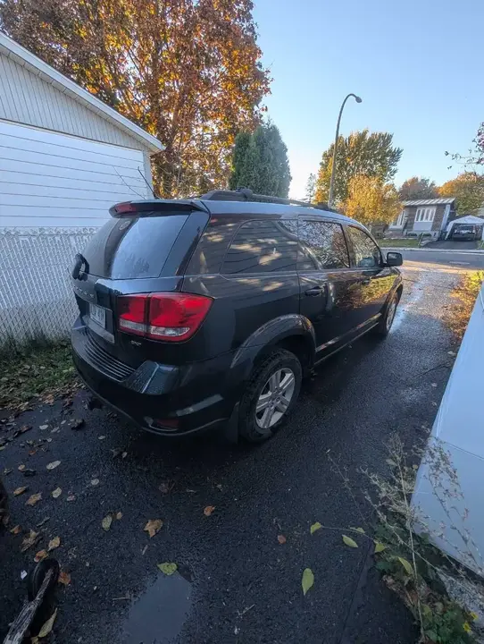 Dodge Journey 2012 photo 4