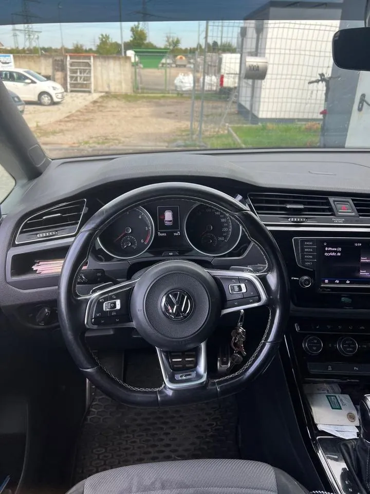 Volkswagen Touran