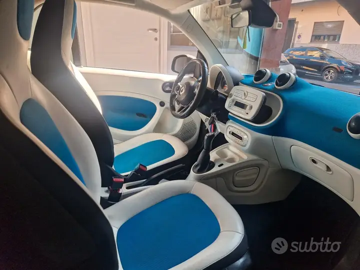 Smart Fortwo 2016 photo 4