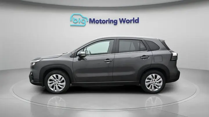 Suzuki S-Cross 2023 photo 5