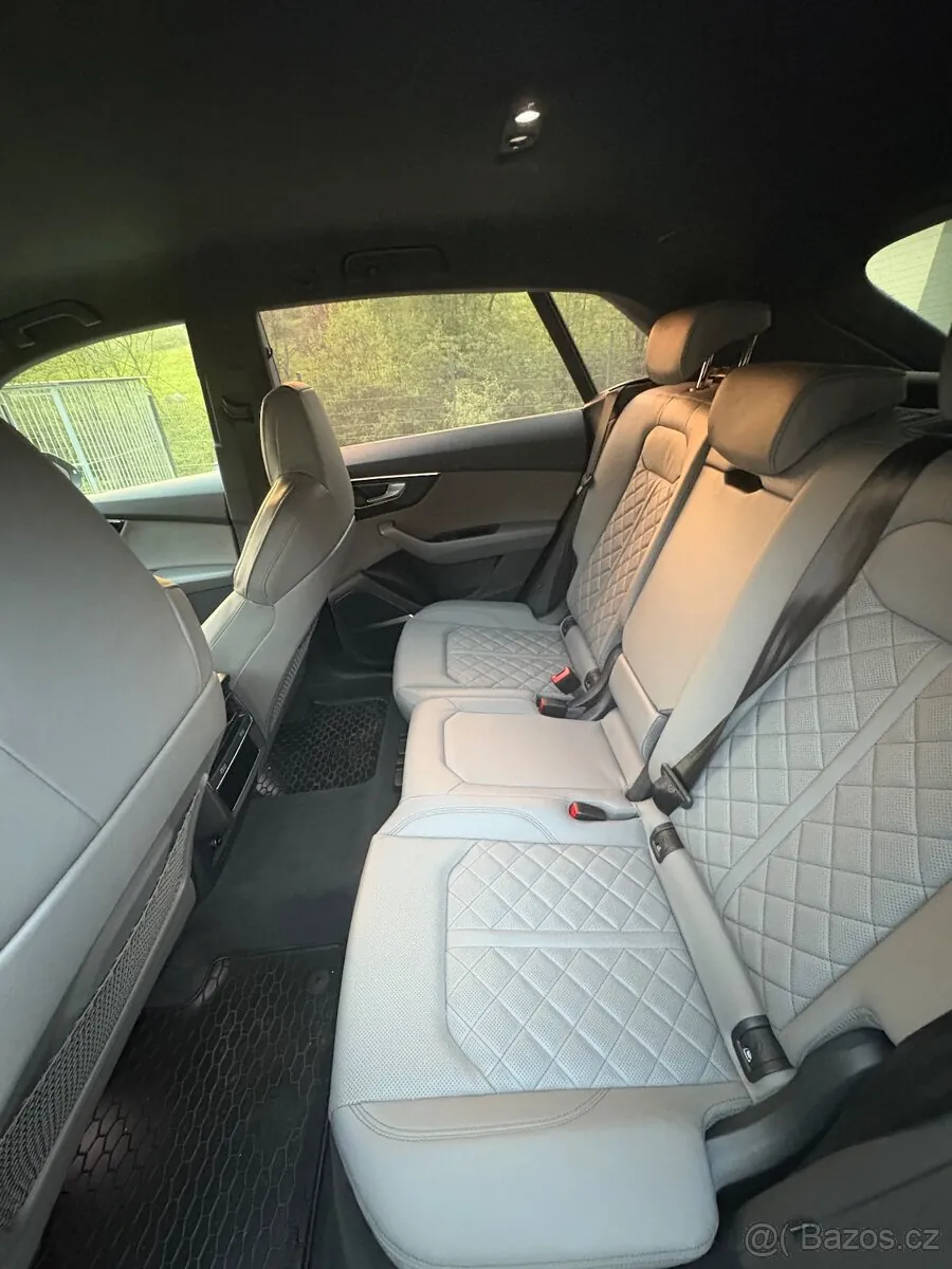 Audi Q8 2024 photo 5