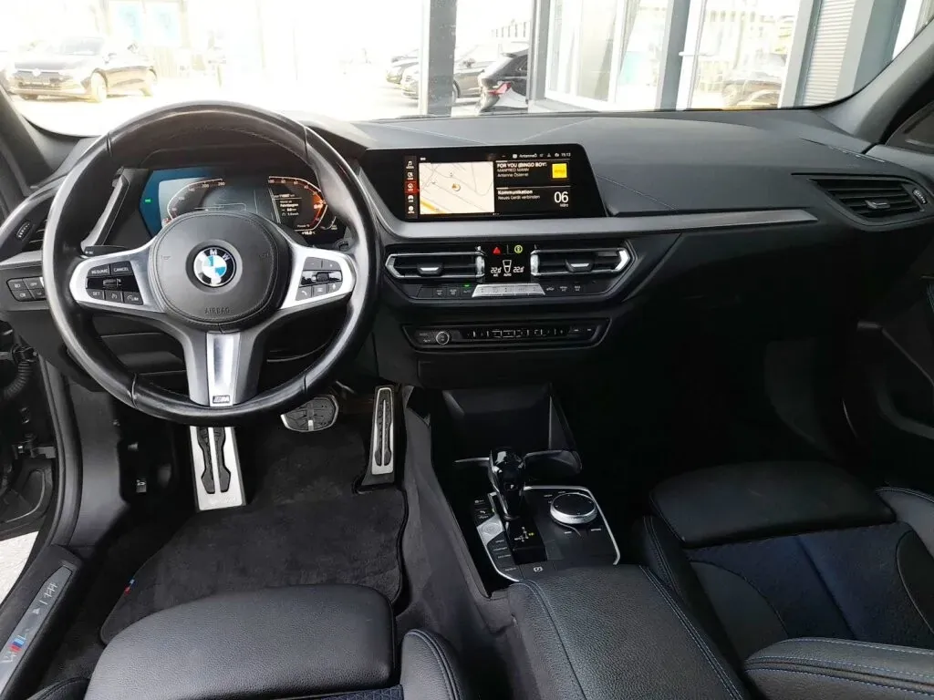 BMW 1 Series 2021 photo 3
