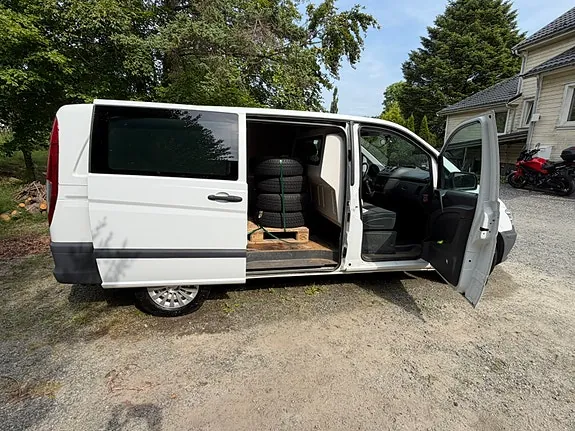 Mercedes-Benz Vito 113 2013 photo 4
