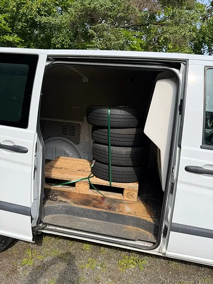 Mercedes-Benz Vito 113 2013 photo 2