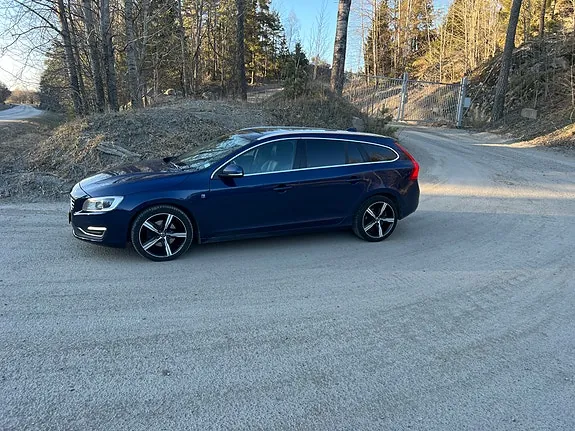 Volvo V60 2016 photo 4