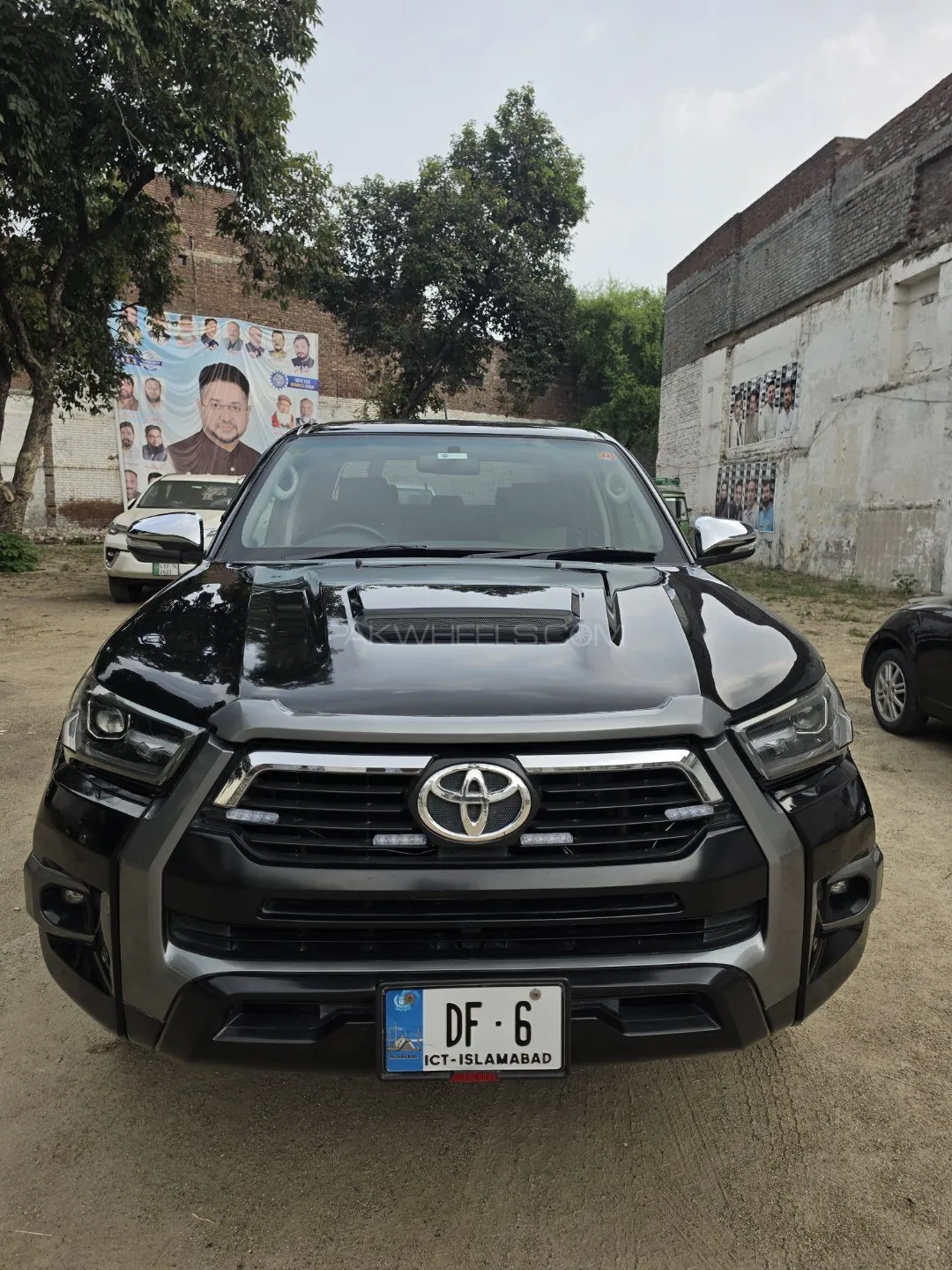 Toyota Hilux