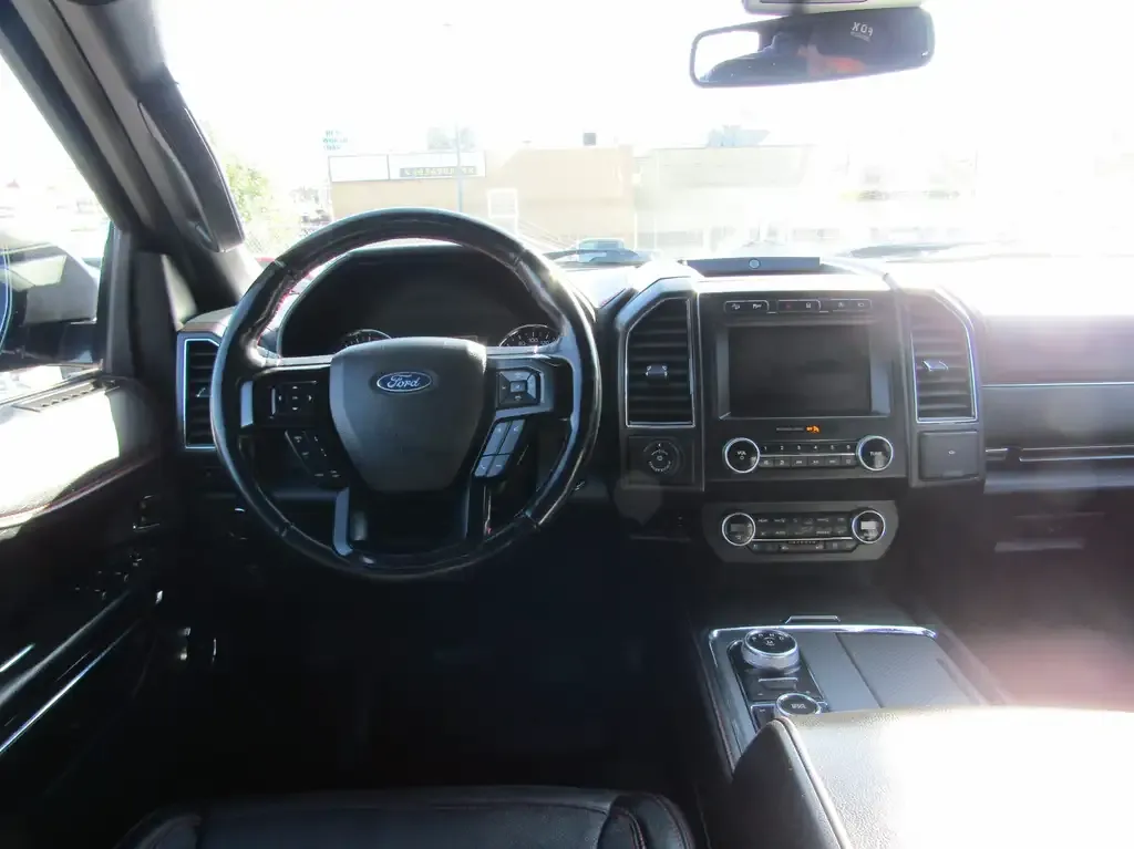 Ford Expedition 2019 photo 2