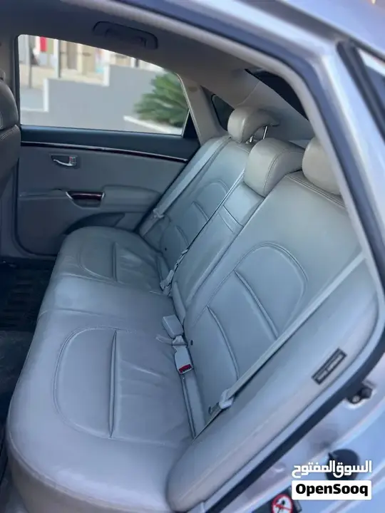 Hyundai Azera