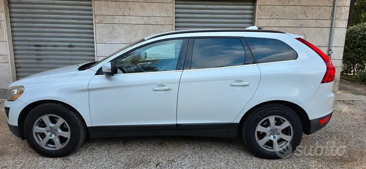 Volvo Xc60 2010 photo 4