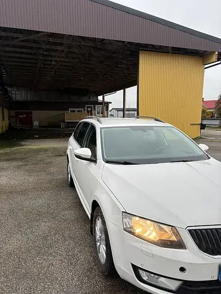 Skoda Octavia 2016 photo 3