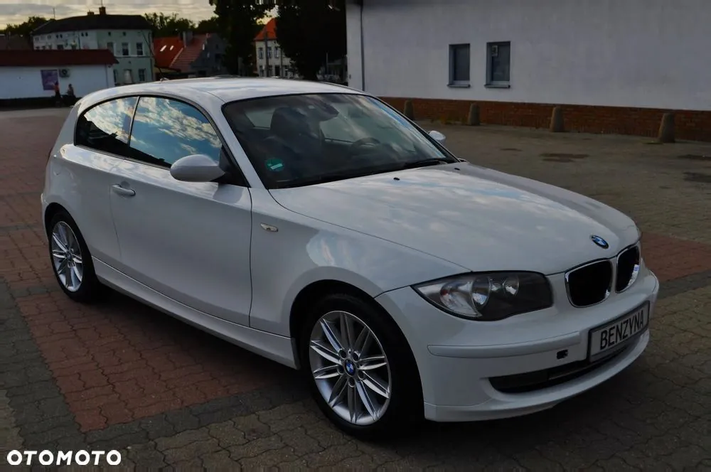 BMW Seria 1 2008 photo 3