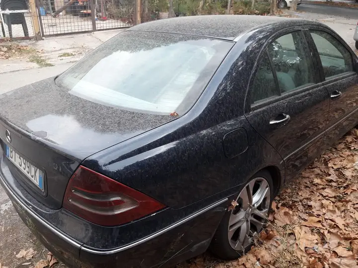 Mercedes-Benz C-Class 2002 photo 4