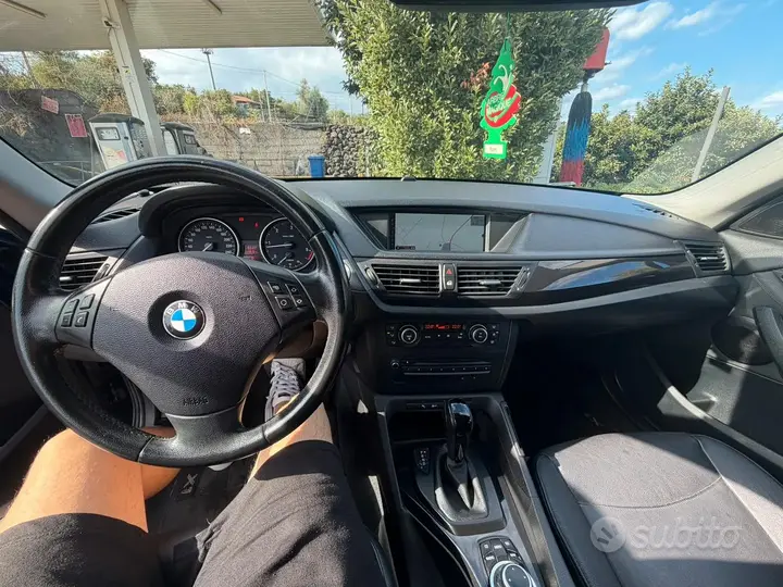 BMW X1 2011 photo 5
