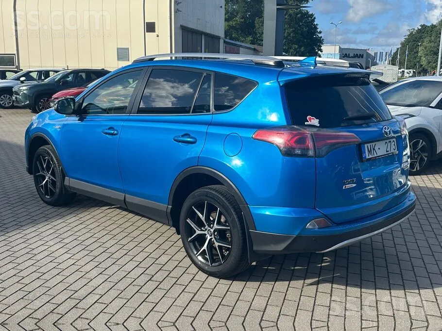 Toyota Rav4 2016 photo 3