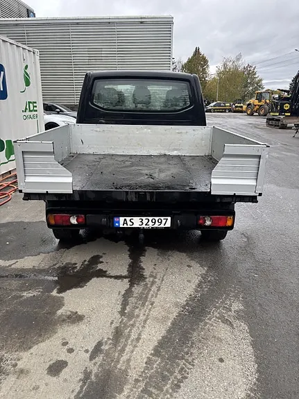 Volkswagen Transporter 2011 photo 2