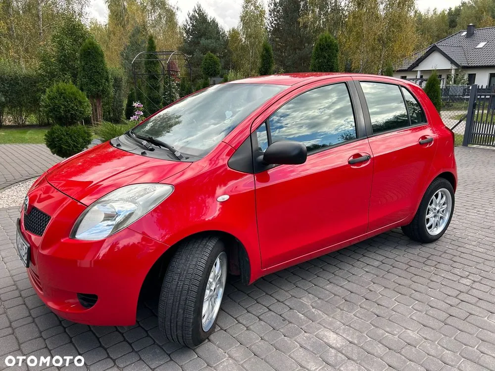 Toyota Yaris 2006 photo 4