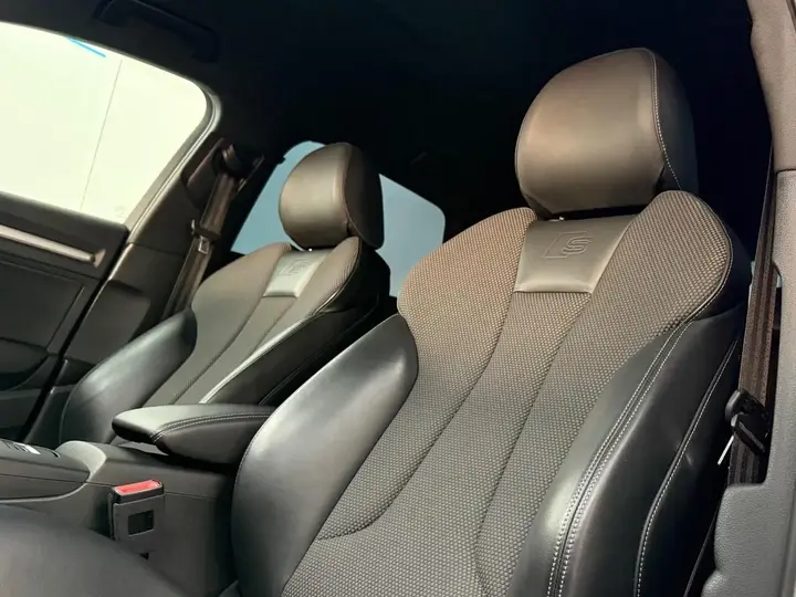 Audi A3 2017 photo 3