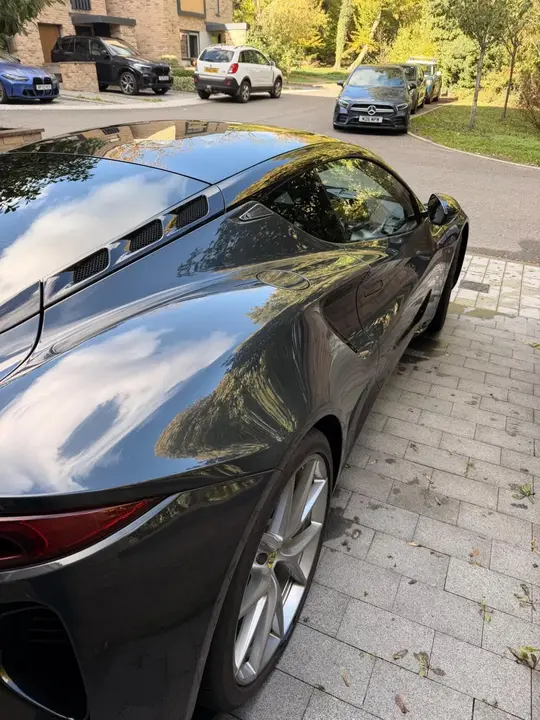 Lotus Emira 2023 photo 5