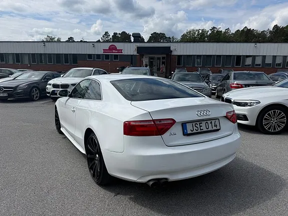 Audi A5 2009 photo 5