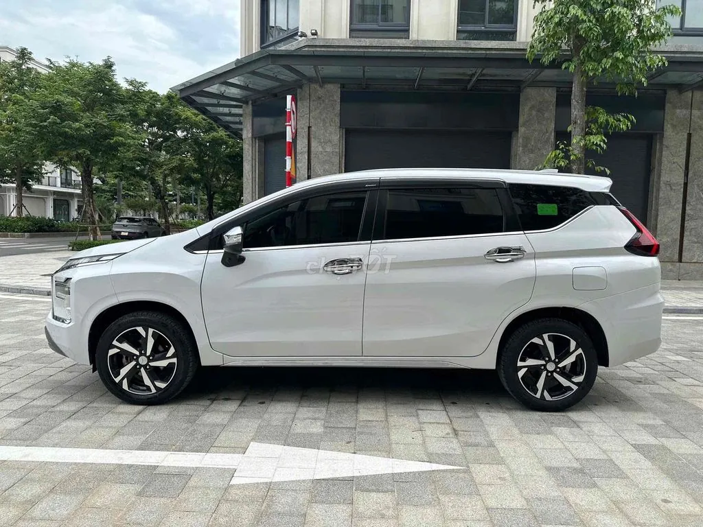 Mitsubishi Xpander 2023 photo 4