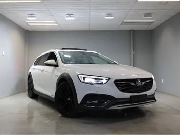 Holden Calais 2019 photo 2