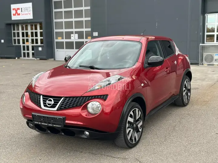 Nissan Juke 2013 photo 2
