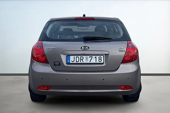 Kia Ceed 2009 photo 4